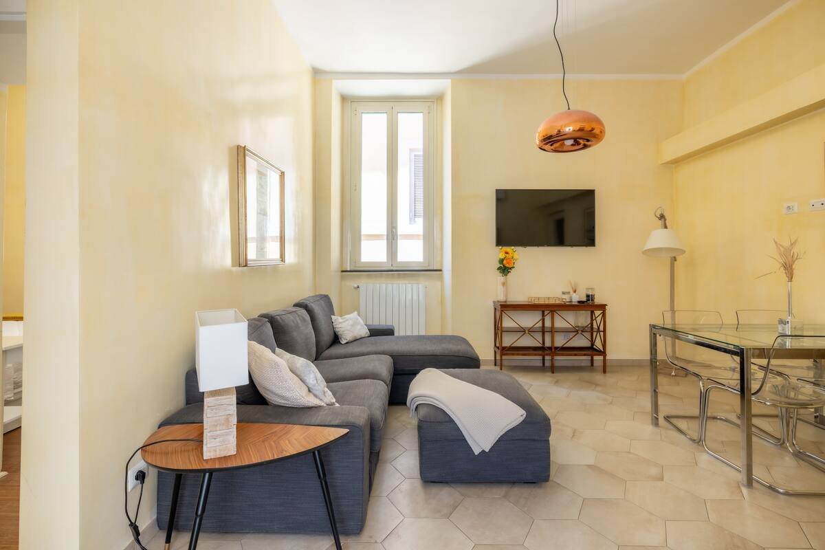 New Pantheon Apartment